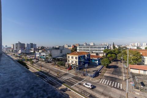 Image 27 - 254301