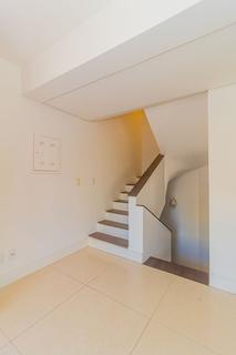 Image 22 - 255786