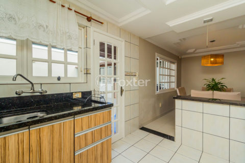Image 39 - 256176