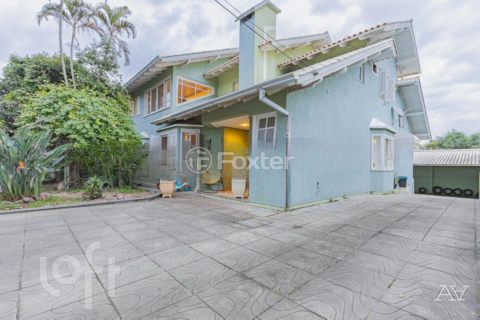 Image 34 - 256405