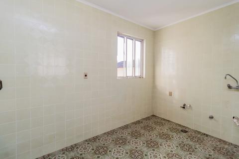 Image 33 - 256802