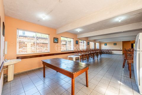 Image 15 - 257931