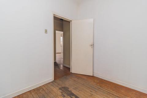 Image 32 - 257943
