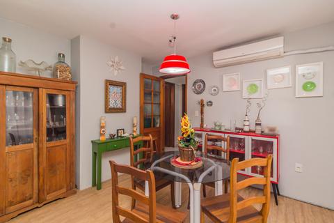 Image 38 - 260390