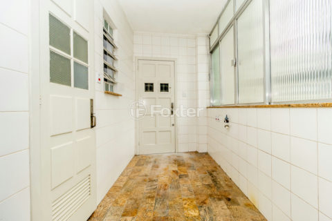Image 32 - 262221