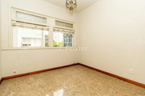 Image 10 - 262221