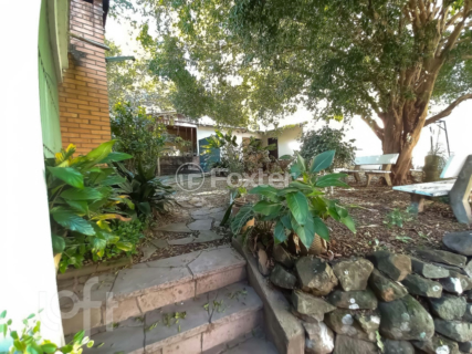 Image 39 - 268052
