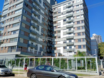 Image 20 - 268718