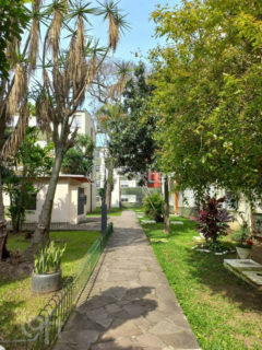 Image 26 - 269002