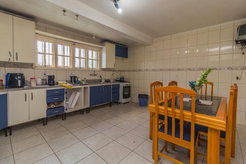 Image 23 - 269968
