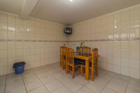 Image 24 - 269968