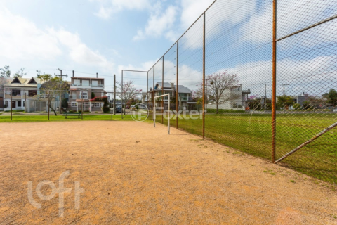 Image 66 - 270011