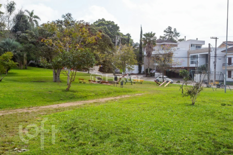 Image 67 - 270011