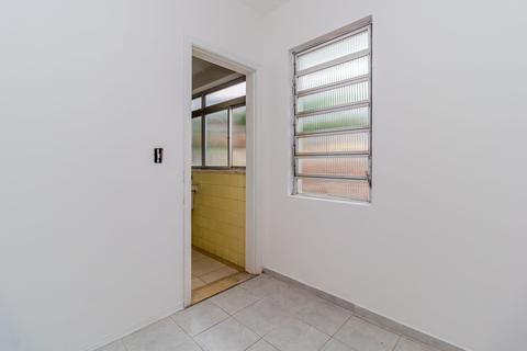 Image 30 - 272540