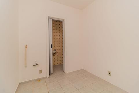 Image 32 - 272540