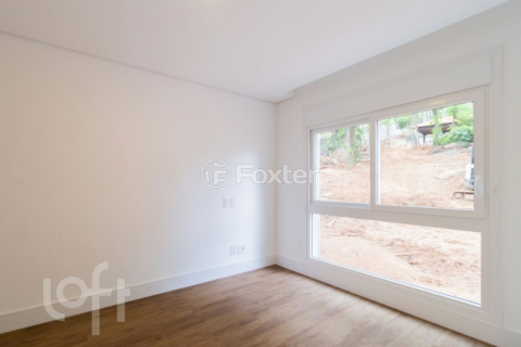 Image 28 - 273620