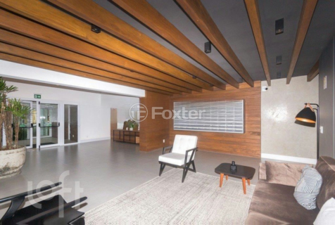 Image 29 - 273800