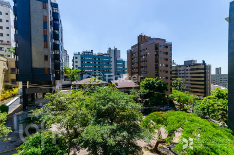 Image 27 - 273875