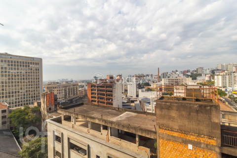 Image 20 - 275259