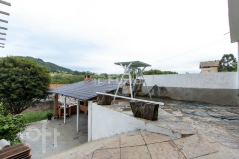 Image 49 - 275323