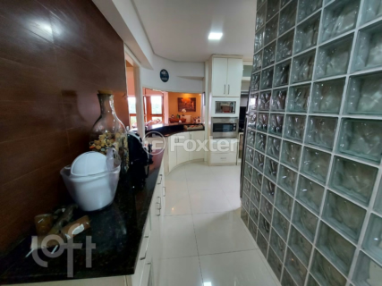 Image 34 - 275832