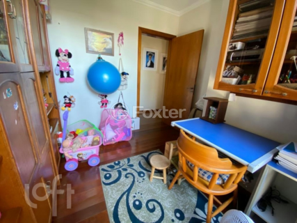 Image 20 - 275881