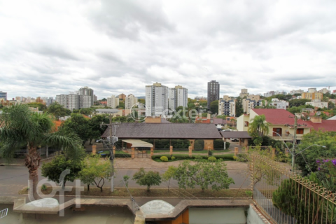 Image 32 - 276045