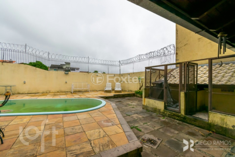 Image 35 - 276611