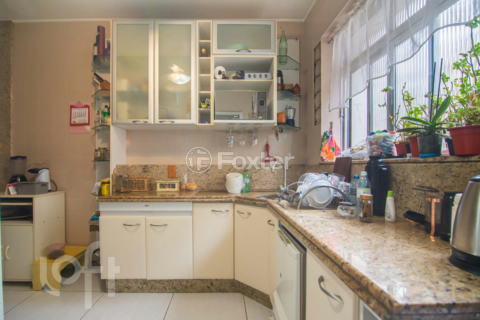 Image 31 - 277053