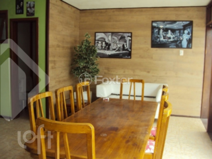 Image 49 - 277400