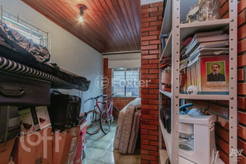 Image 38 - 278012