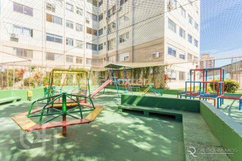 Image 35 - 279757