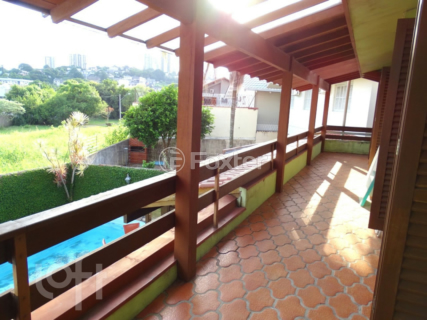 Image 32 - 279990