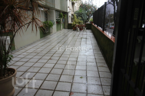 Image 21 - 280618