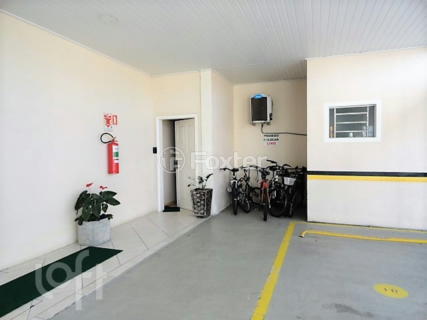 Image 16 - 281602