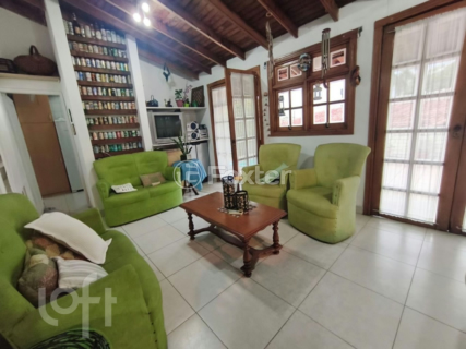 Image 36 - 282133