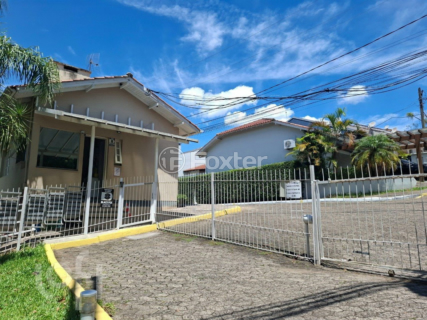 Image 30 - 282921