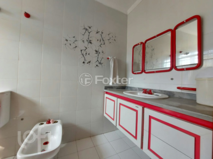 Image 37 - 283630