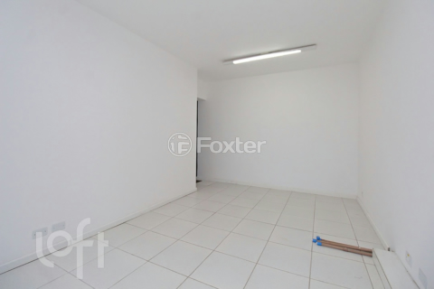 Image 25 - 284031