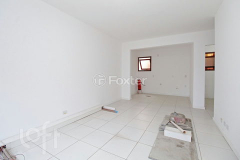 Image 21 - 284031