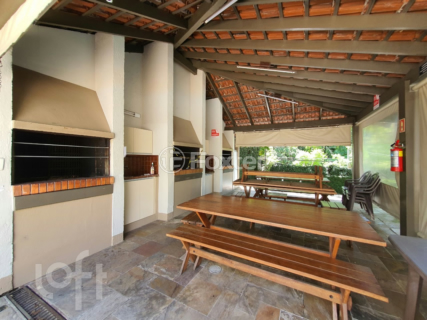Image 40 - 284056