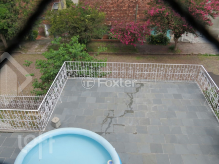 Image 25 - 284844