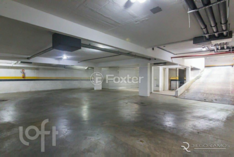 Image 26 - 285008