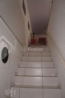 Image 30 - 285142