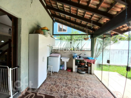 Image 30 - 285231