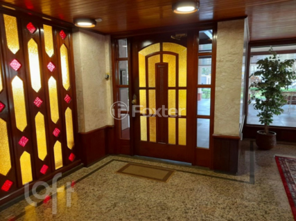 Image 27 - 285330