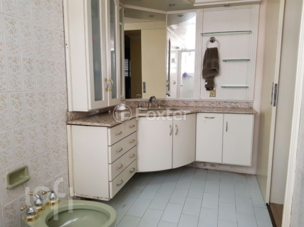 Image 31 - 285433