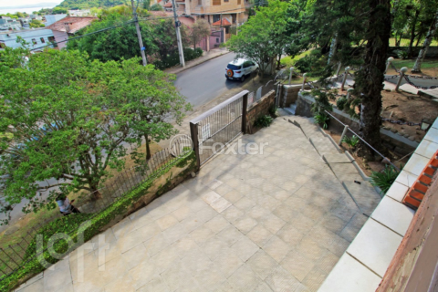 Image 33 - 285624