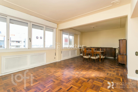 Image 37 - 286377