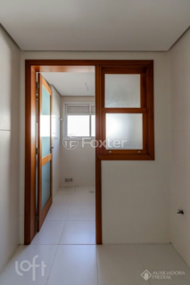 Image 5 - 286610